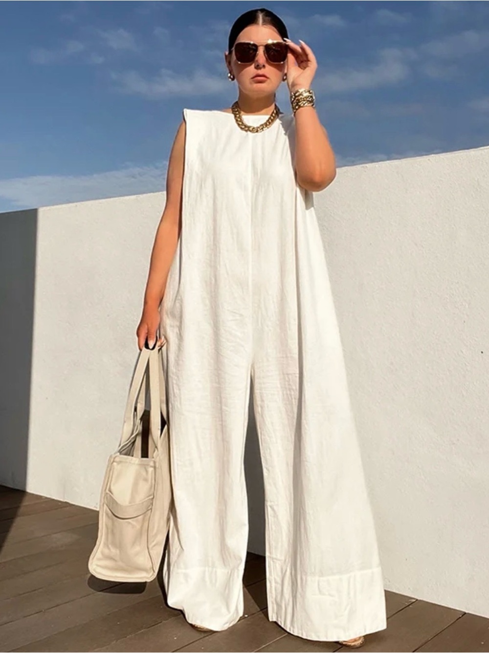 NWT UOOZEE Minimal Sleeveless Wide-Leg Jumpsuit in White Size 2XL